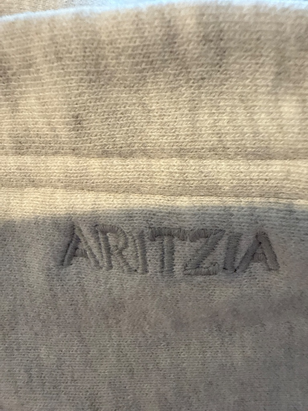 ARITZIA sweat fleece light grey hoodie - Picture 9 of 9